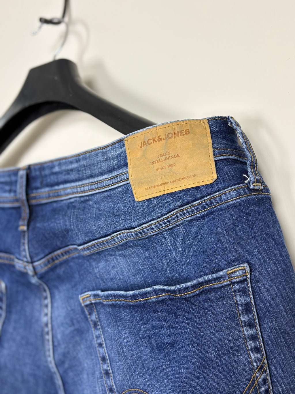 Jack & Jones Jeans Intelligence Men's Slim Fit Denim - Medium Wash Blue Jeans