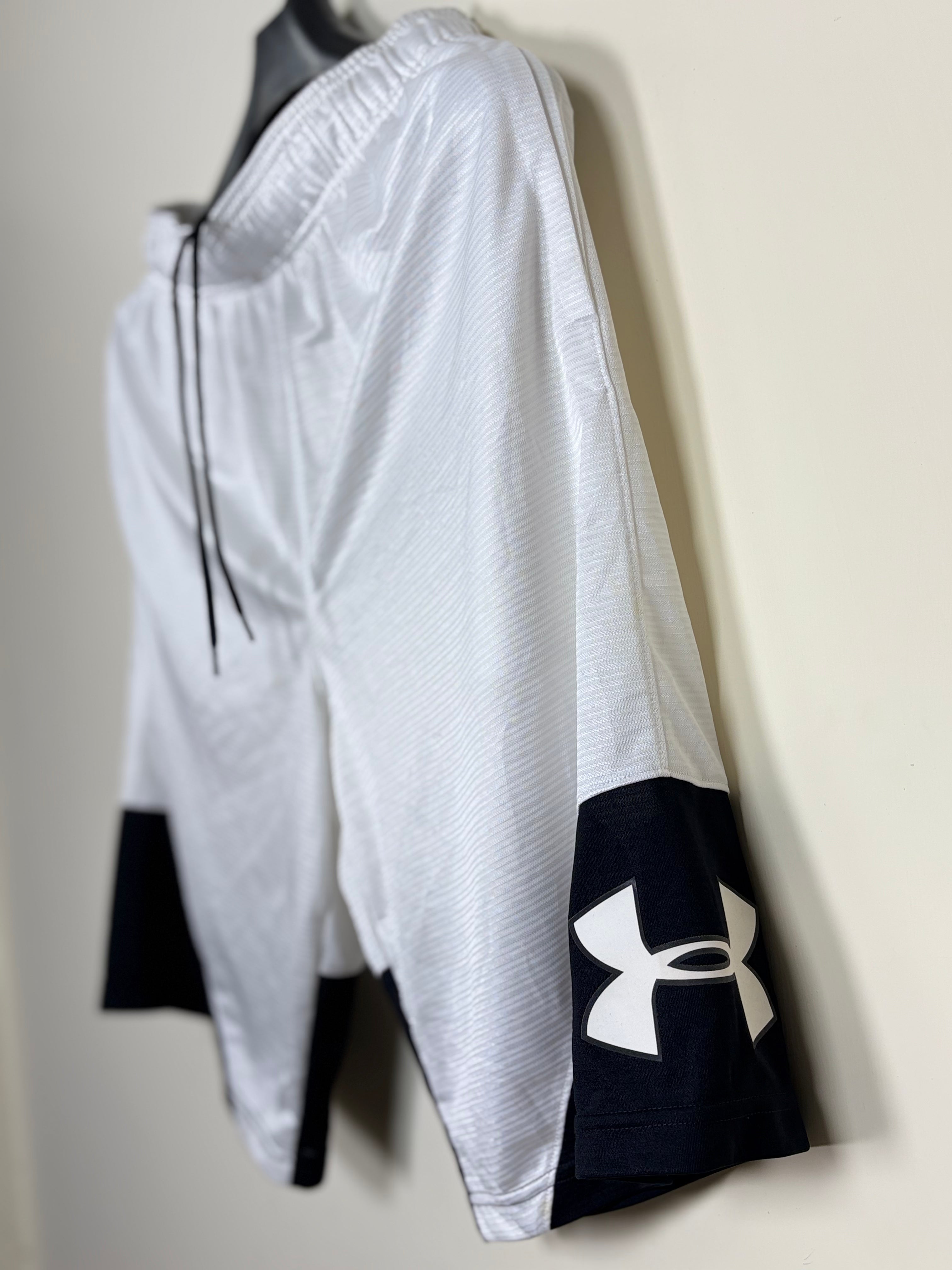 Under Armour Men's HeatGear Athletic Shorts - White with Contrast Black Hem & Logo