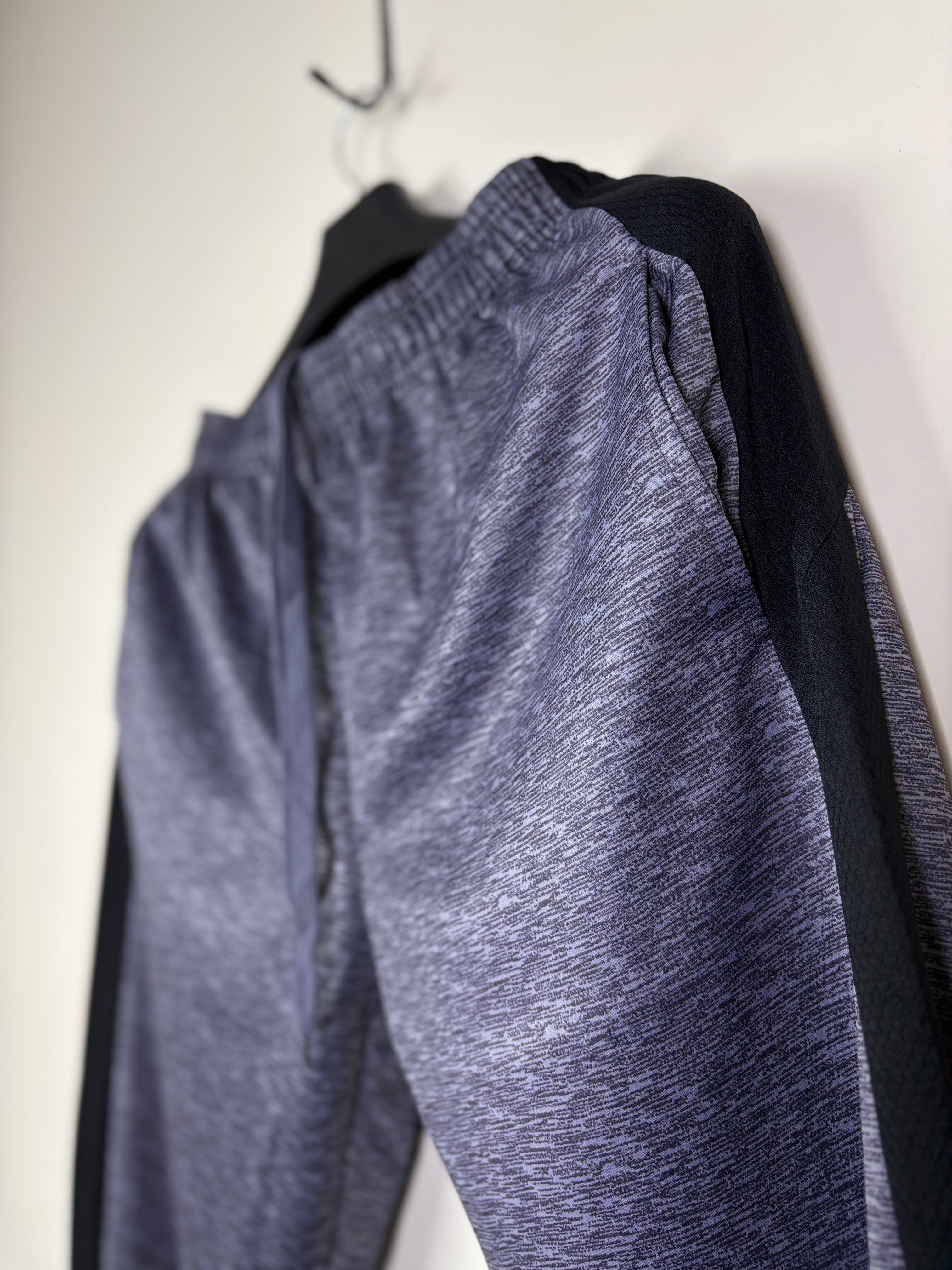 Ultra Performance Men's Heathered Training Shorts - Light Gray XL with Drawstring Waist  Average Final Value (Price)