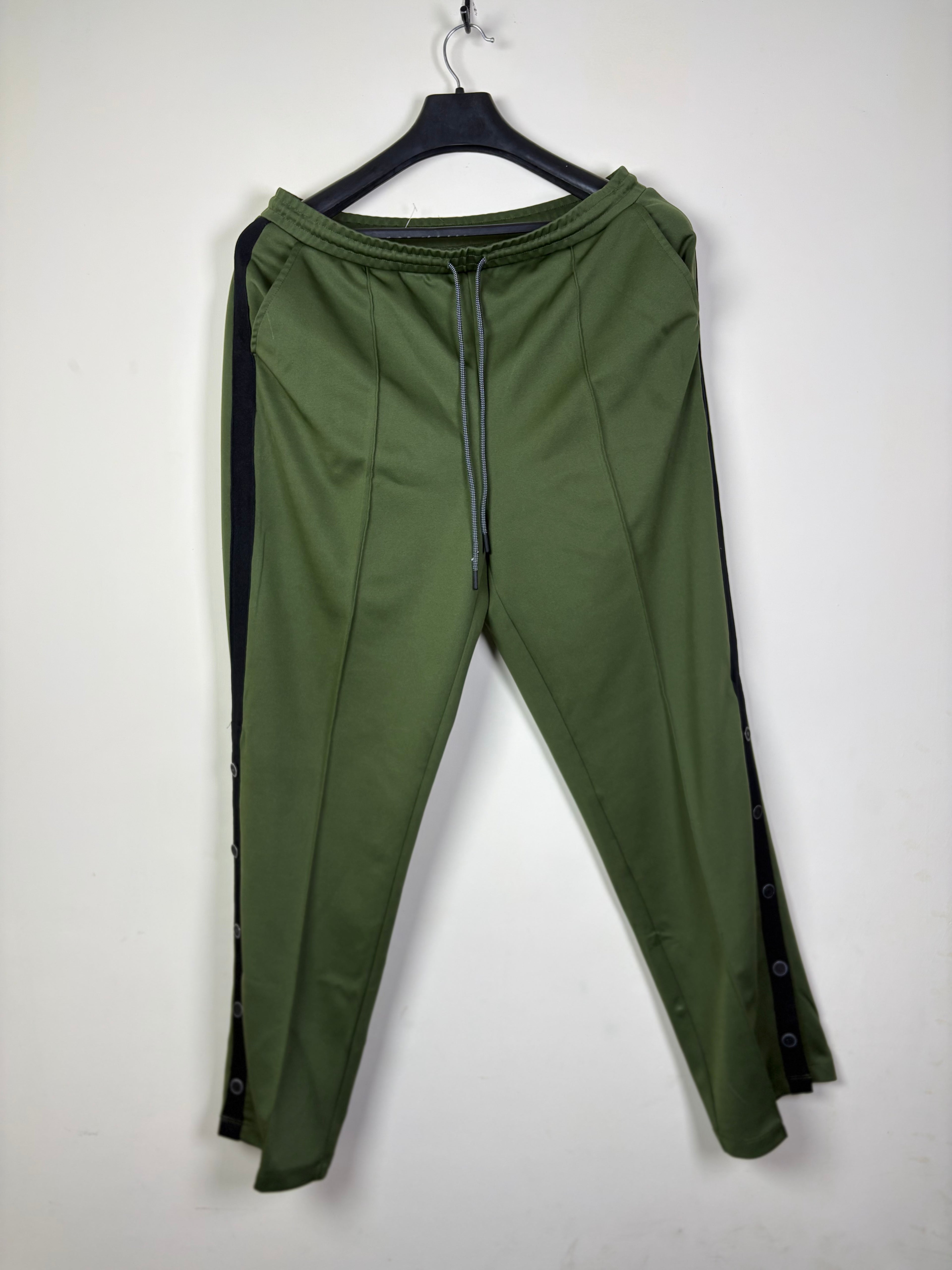 Hunter for Target Men's Performance Shorts - Olive Green Large with Reflective Drawstring