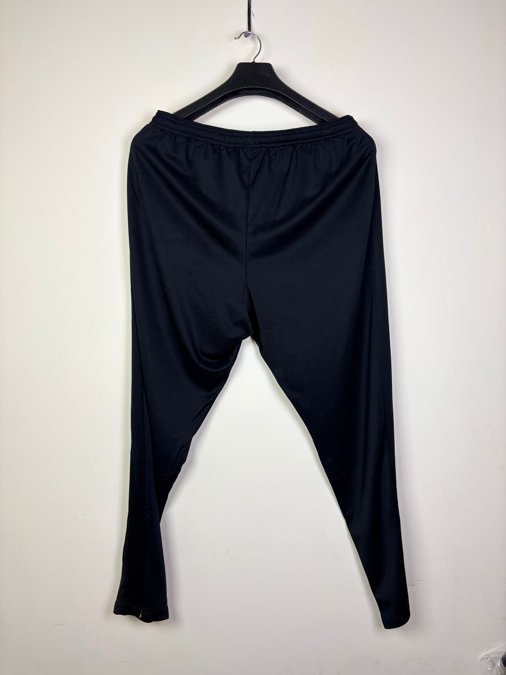 Nike Dri-FIT Men's Tapered Training Pants - Black with Reflective Swoosh & Mesh Ventilation