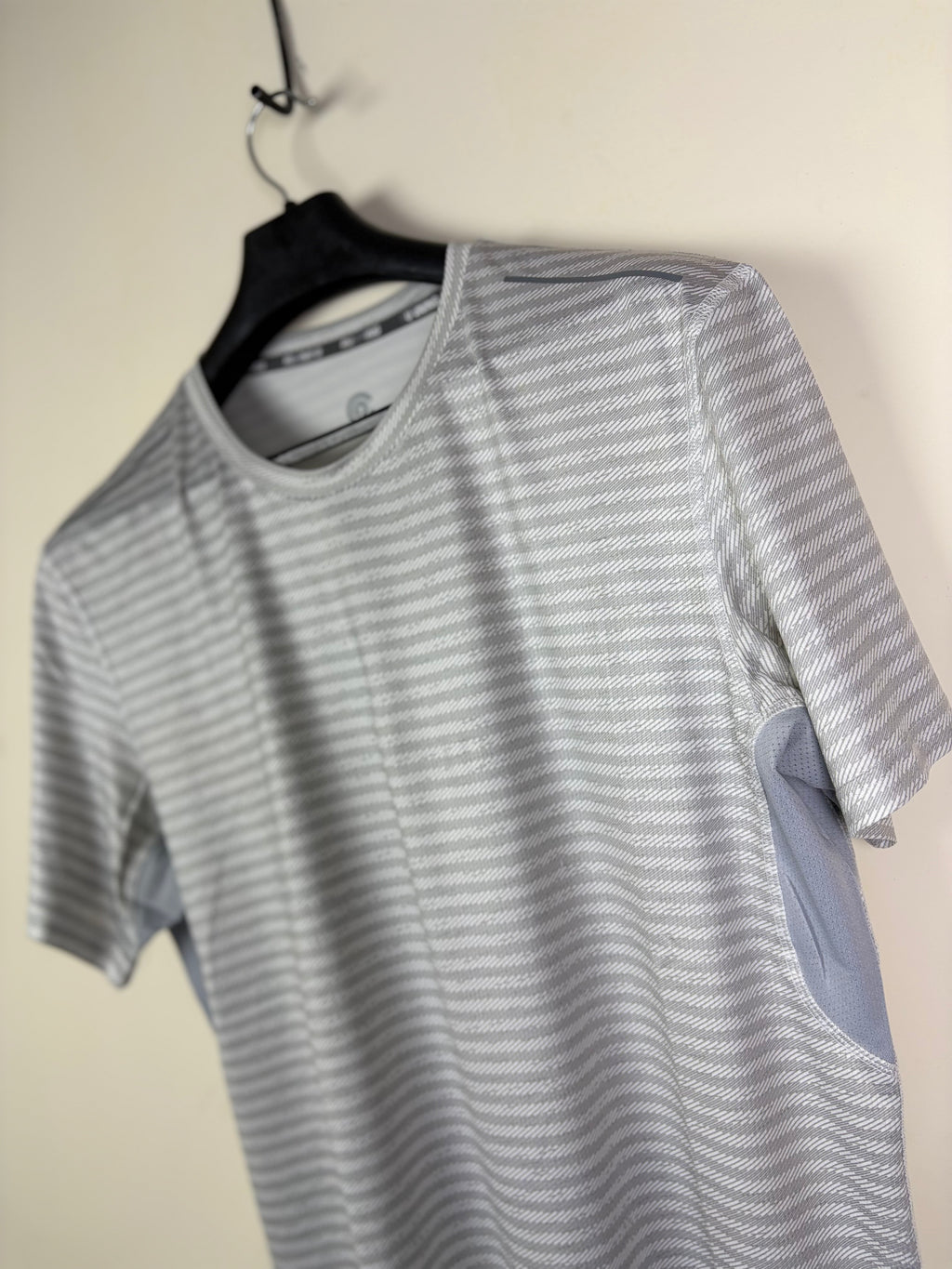C9 Champion Men's Duo Dry Performance Striped Training T-Shirt - Grey/White