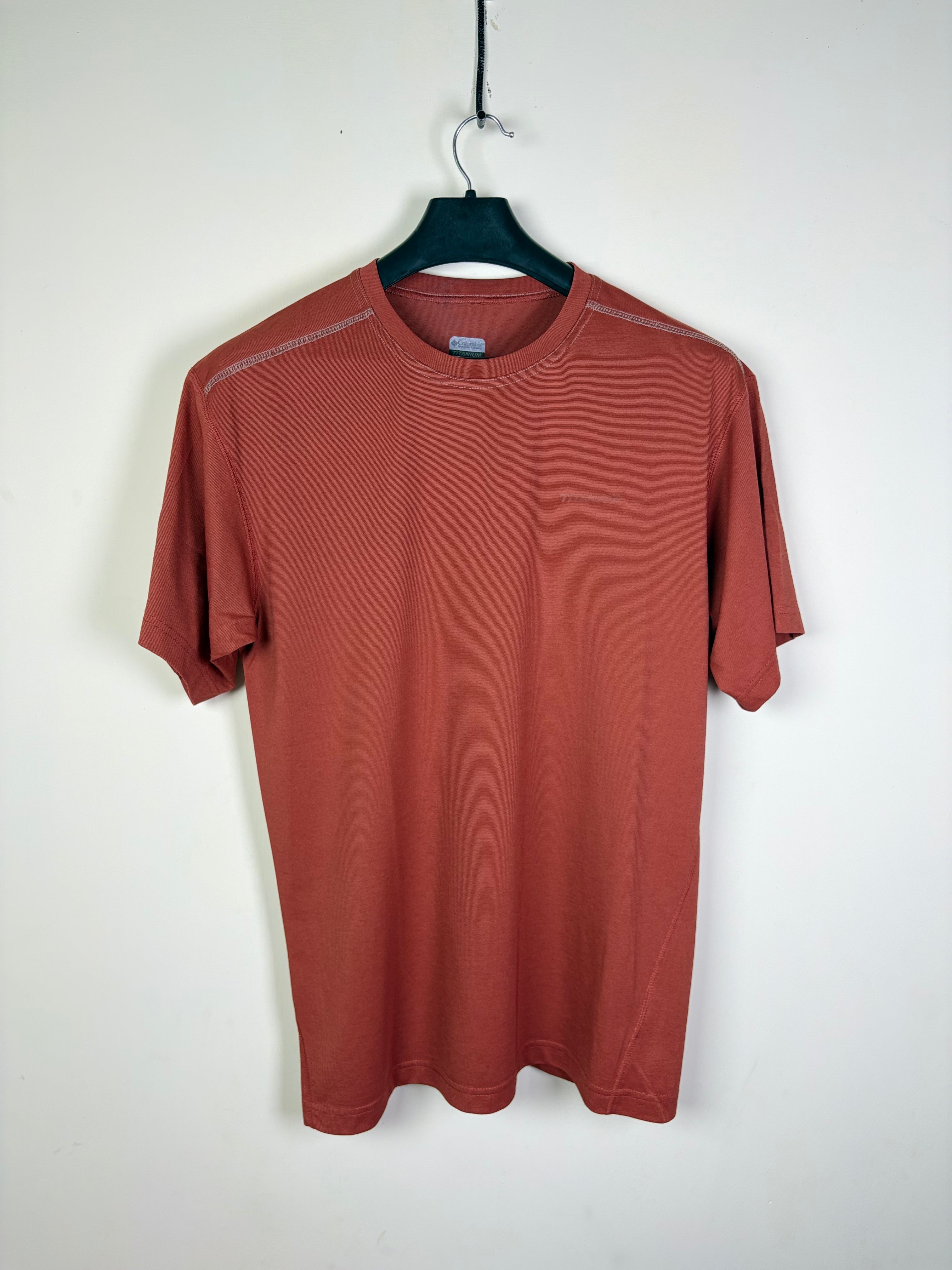 Columbia Titanium Men's Omni-Wick Performance Short Sleeve T-Shirt - Rust Orange