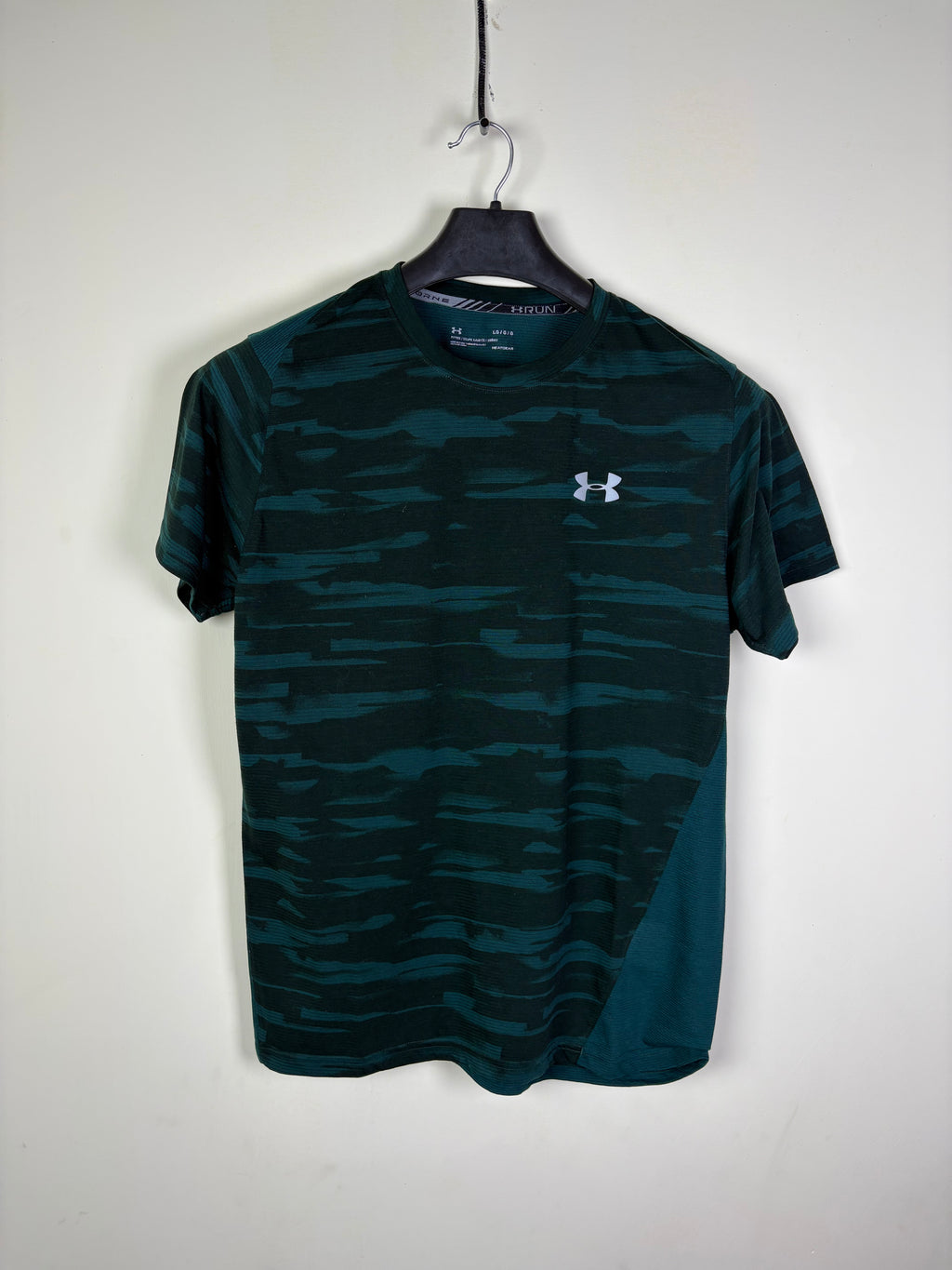 Under Armour Men's UA Run HeatGear Performance T-Shirt - Forest Green Camo