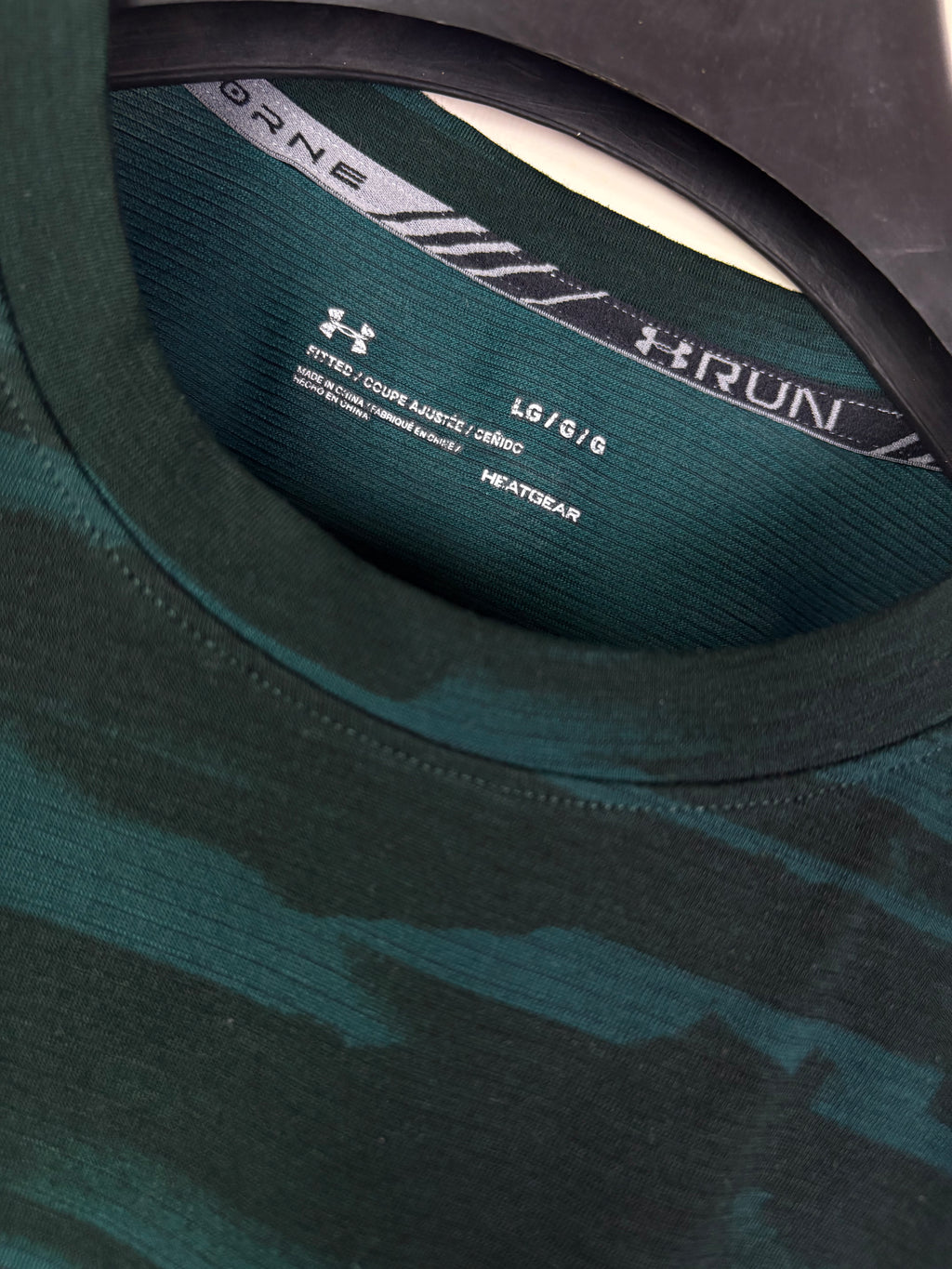 Under Armour Men's UA Run HeatGear Performance T-Shirt - Forest Green Camo
