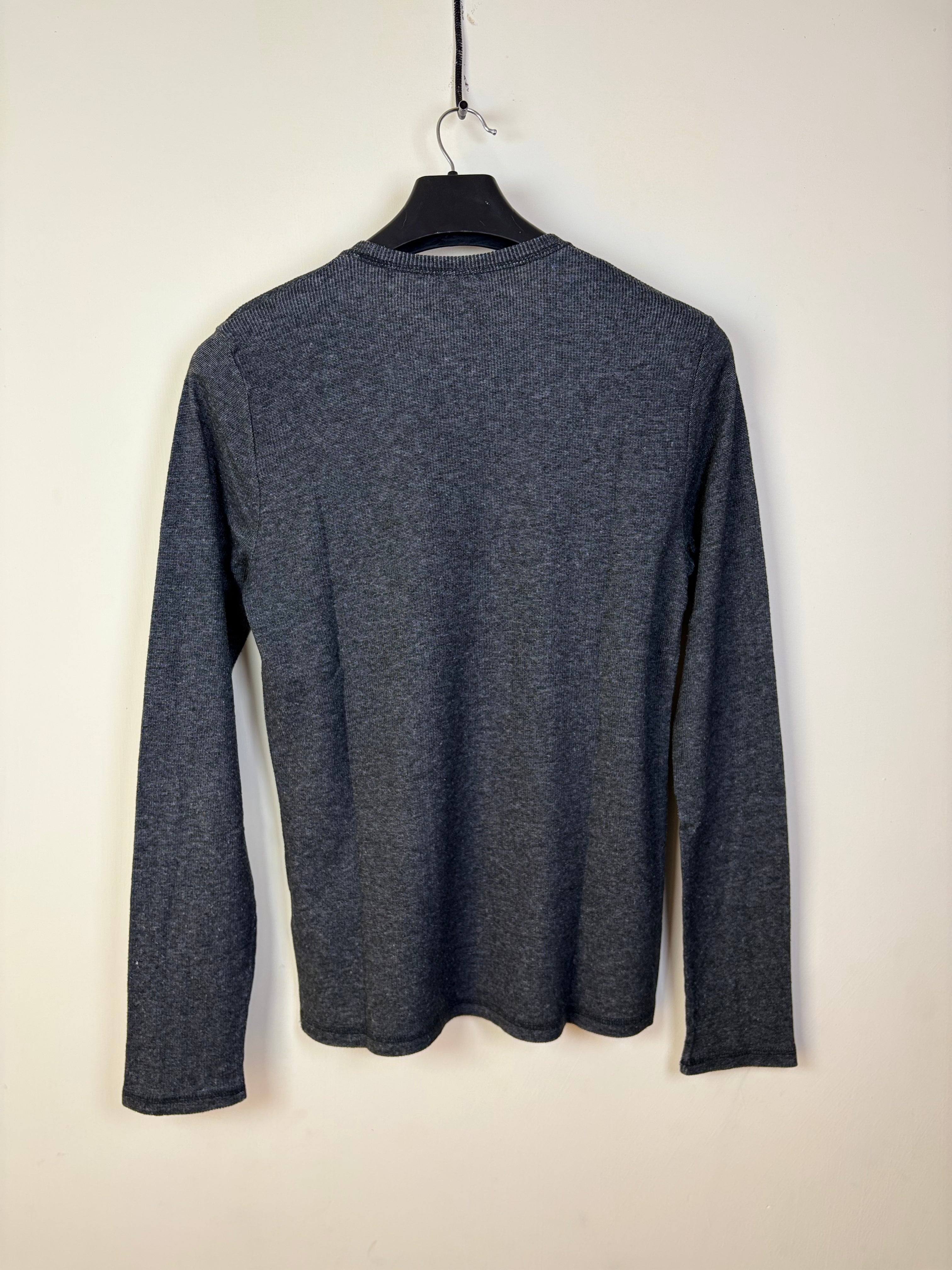 Hollister Men's Long-Sleeve Textured Crewneck T-Shirt - Charcoal Grey