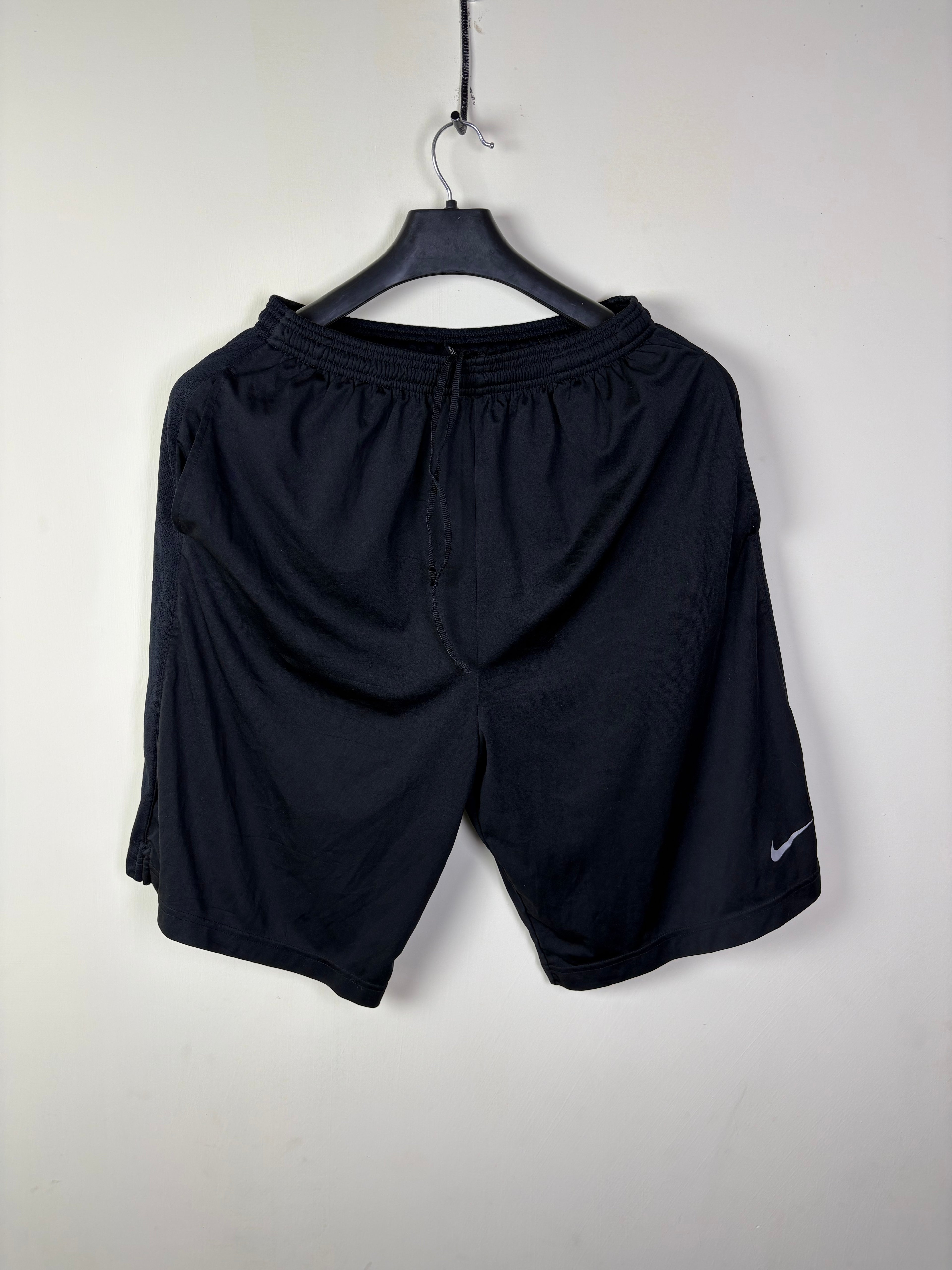 Nike Dri-FIT Men's Essential Training Shorts - Black