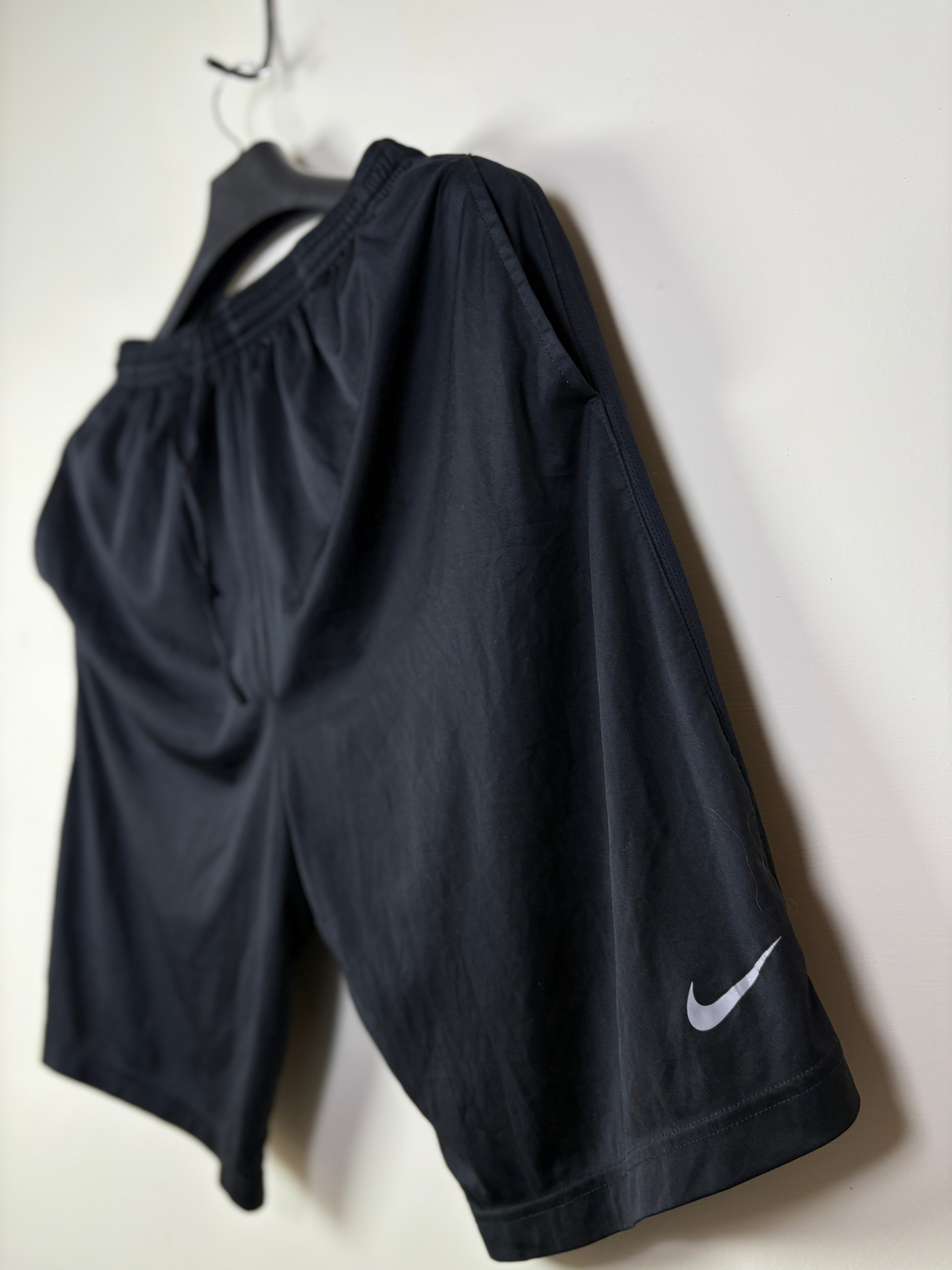 Nike Dri-FIT Men's Essential Training Shorts - Black