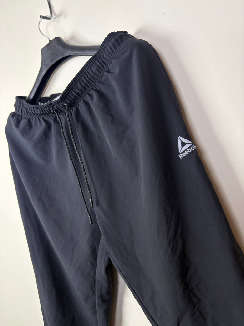 Reebok Performance Essentials Woven Training Joggers Black - Size XL