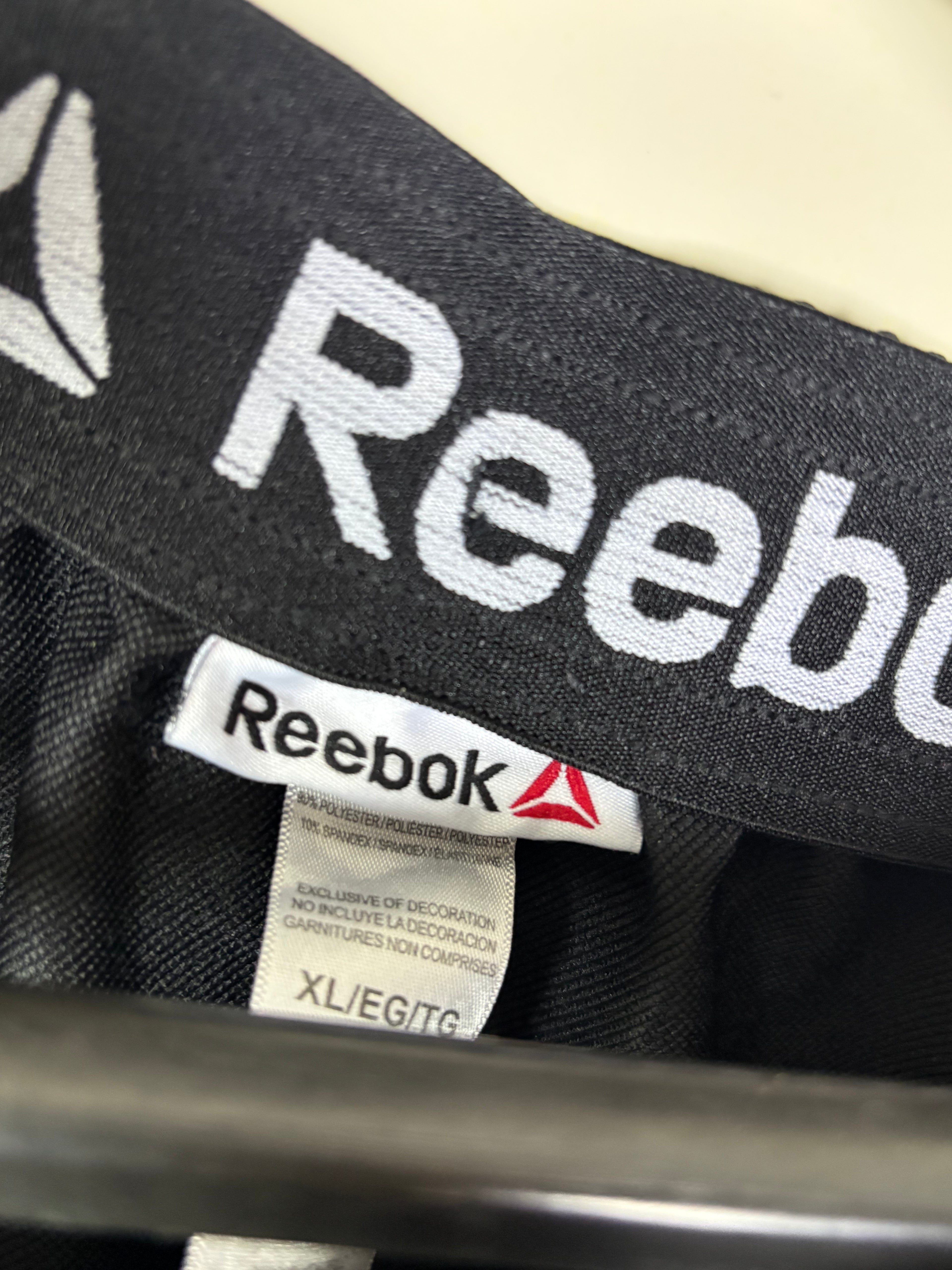 Reebok Performance Essentials Woven Training Joggers Black - Size XL