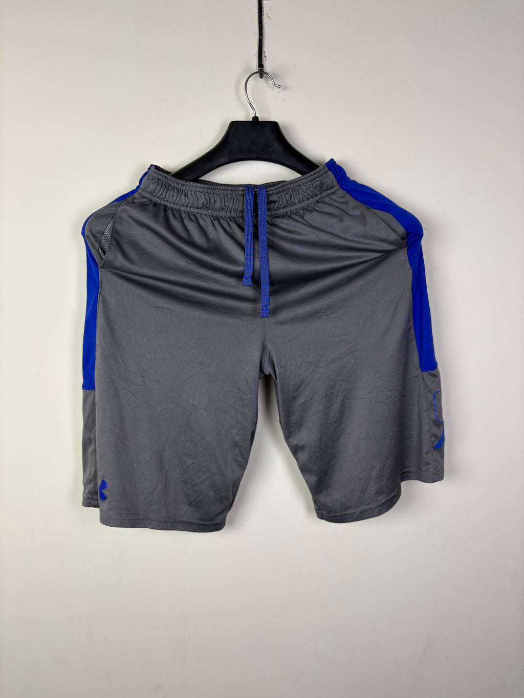 Under Armour Youth Loose Fit Two-Tone Training Shorts Grey/Blue - Size YLG
