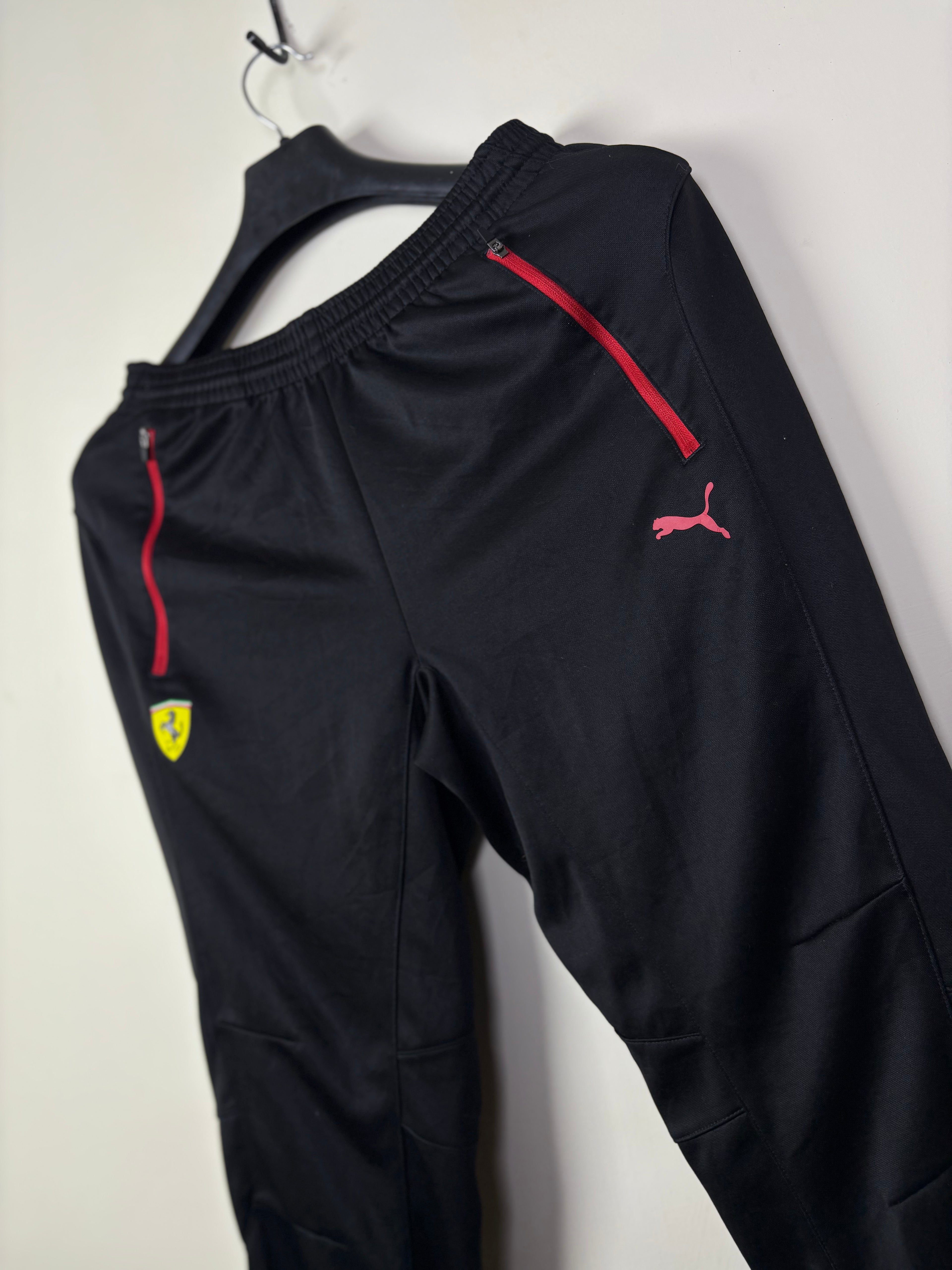 Puma x Ferrari Scuderia Fanwear T7 Track Pants Black - Size Medium