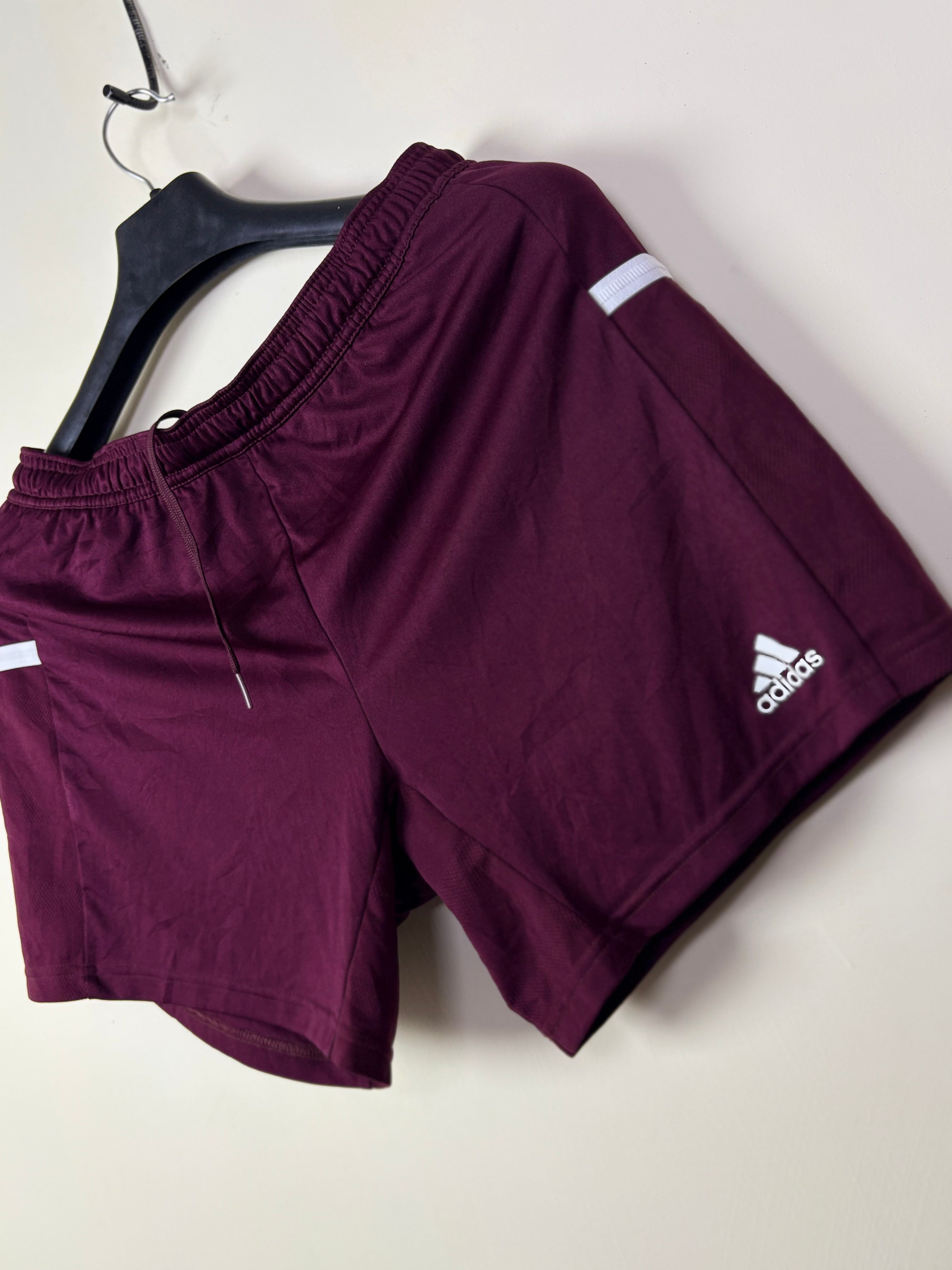 Adidas AEROREADY Maroon Athletic Training Shorts - Size Medium