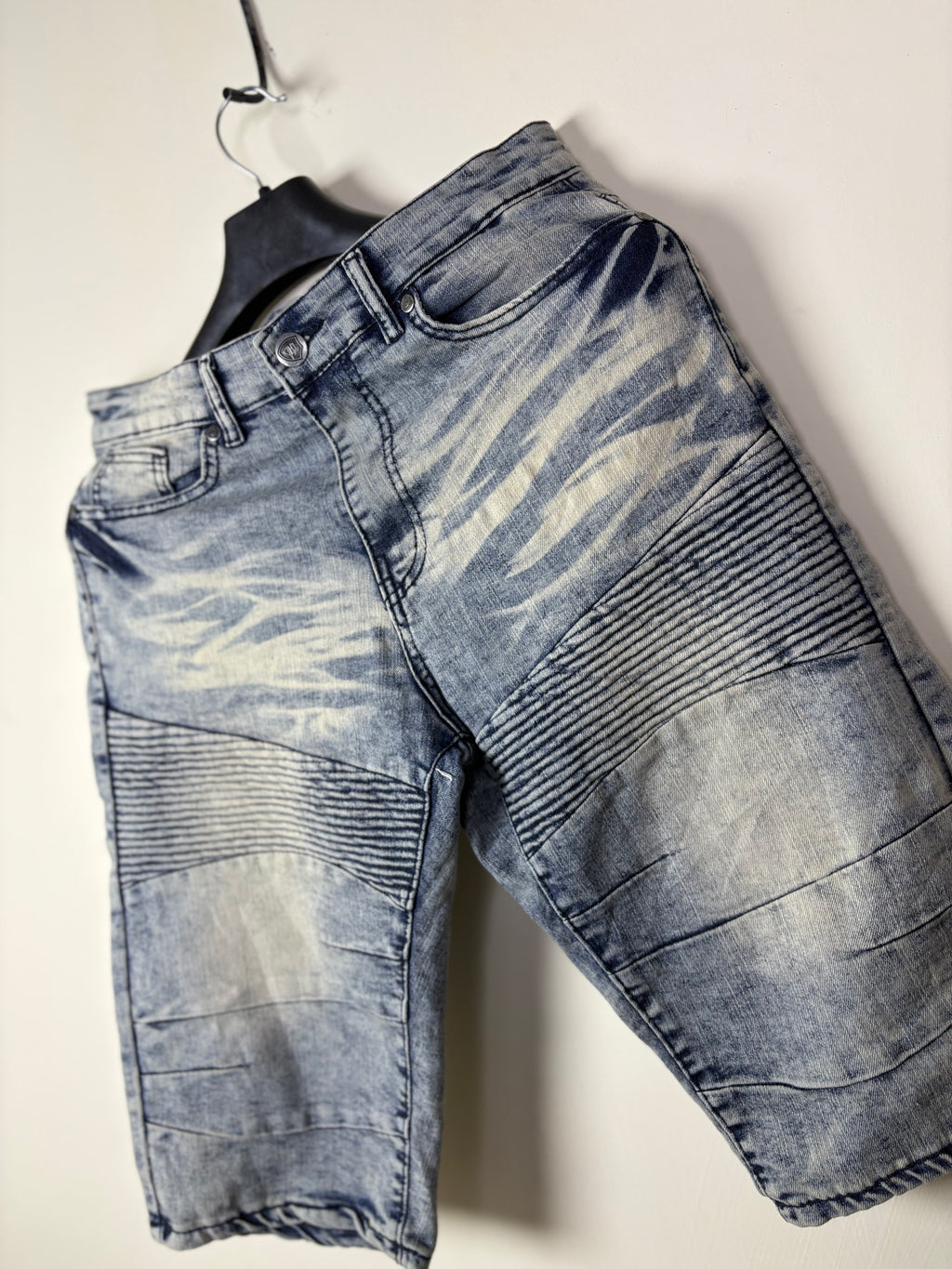 ENCRYPTED Men's Textured Moto Denim Shorts - Medium Wash