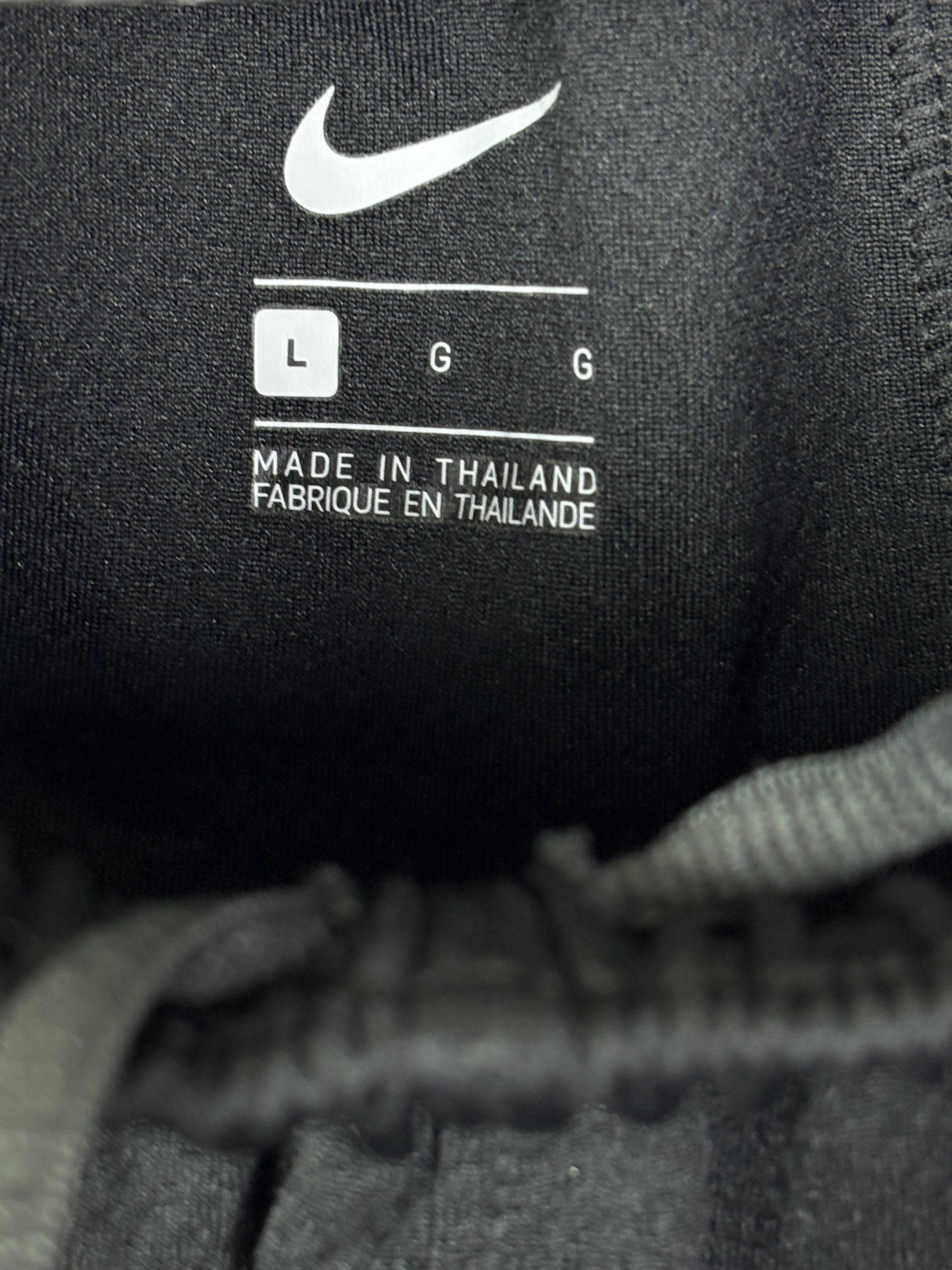 Nike Men's Dry-FIT Side-Stripe Training Shorts - Black/Anthracite