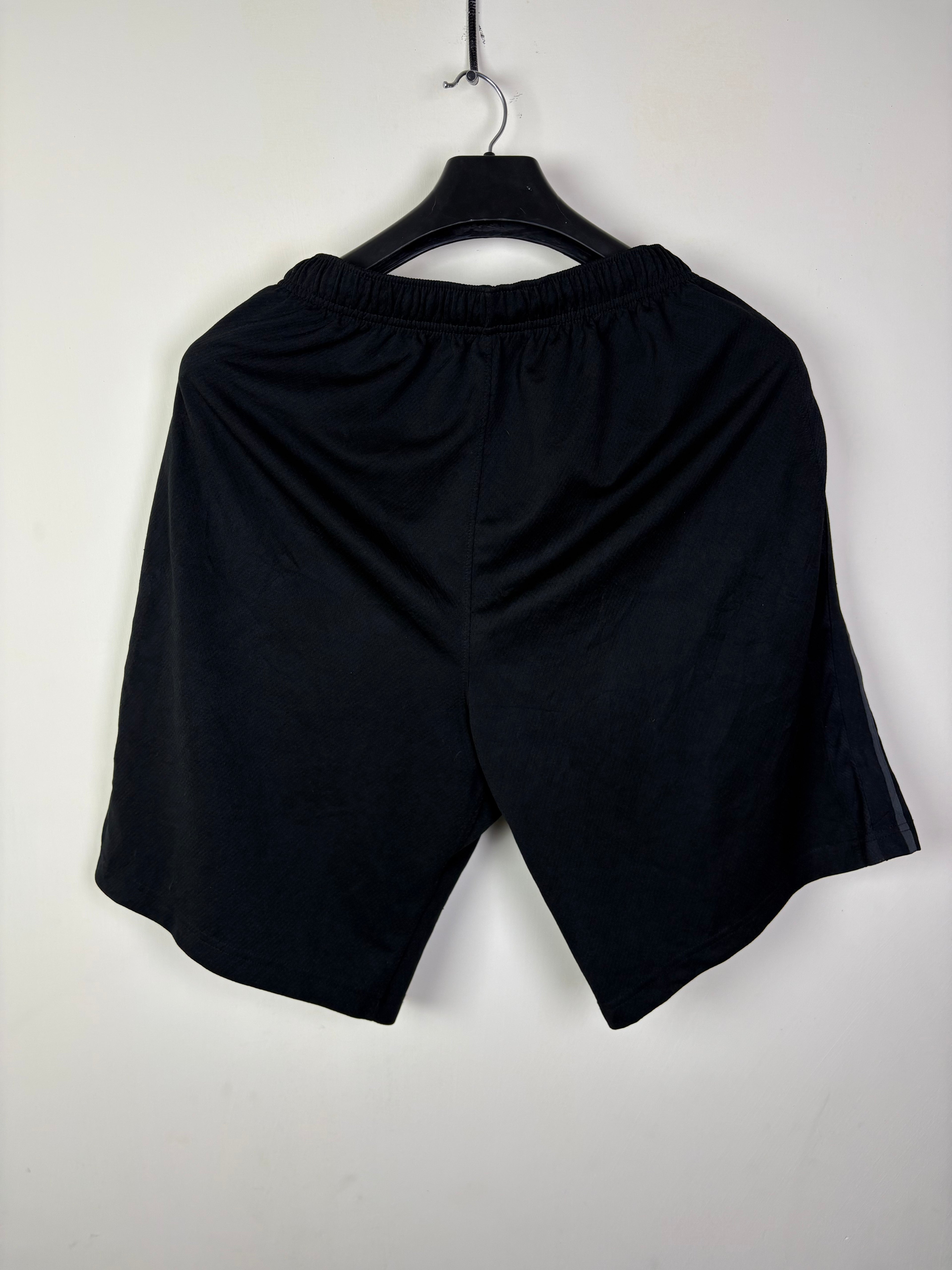 Nike Men's Dry-FIT Side-Stripe Training Shorts - Black/Anthracite