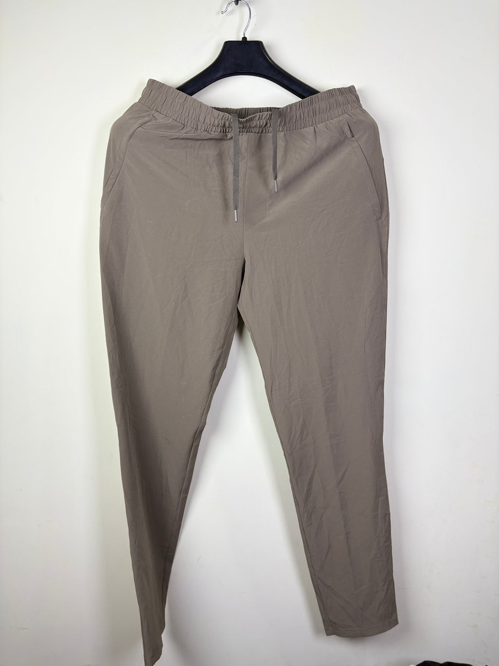 All in Motion Men's Golf Everyday Tapered Chino Pants - Soft Brown