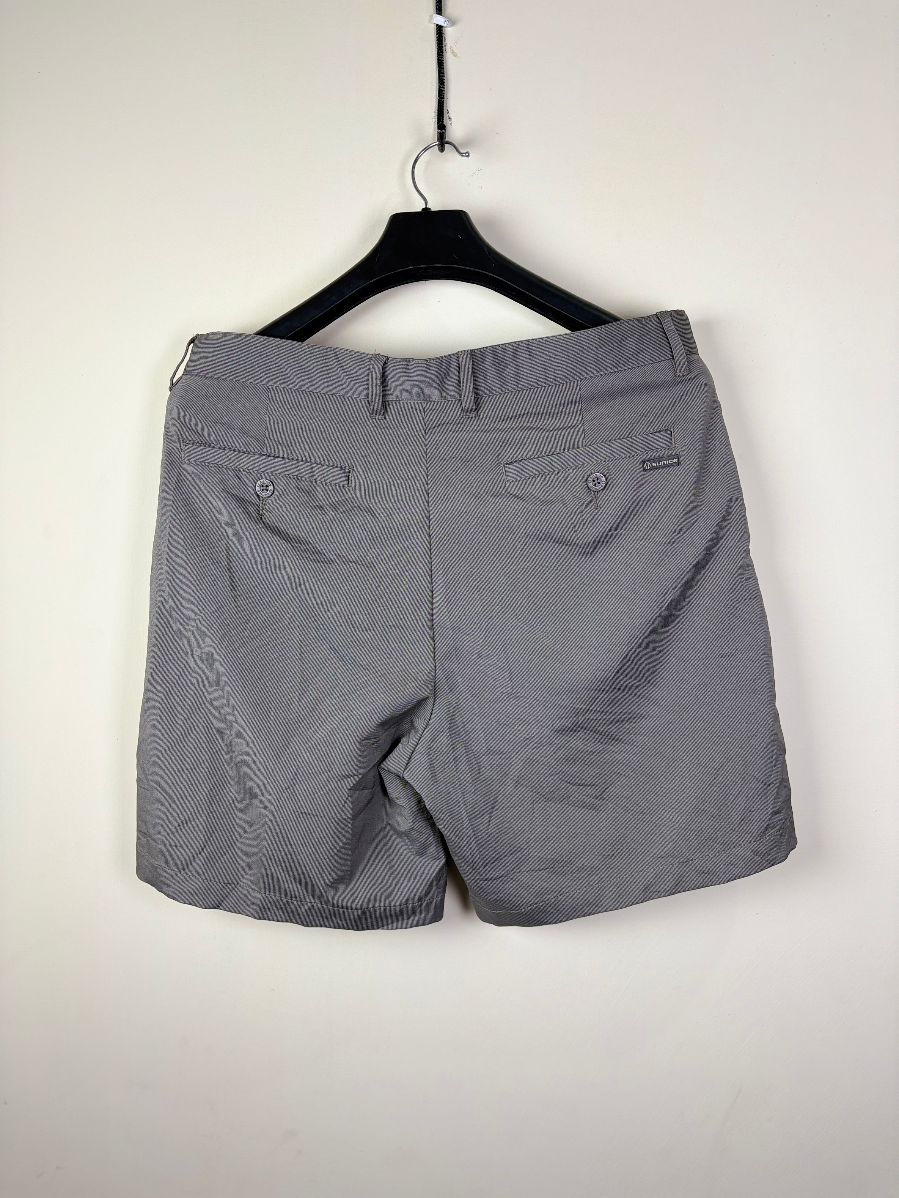 Sunice Men's Performance Golf Shorts - Grey