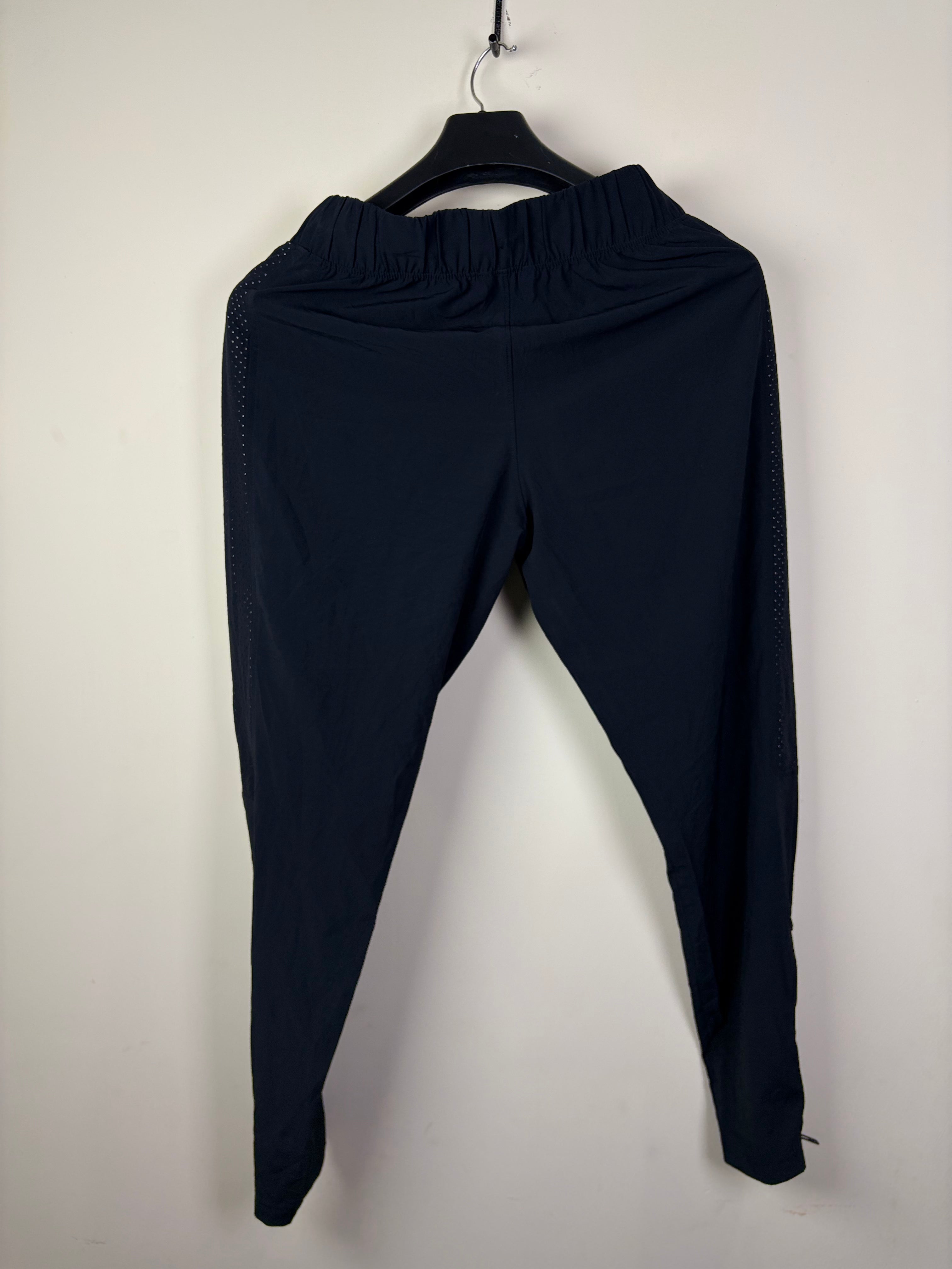 Under Armour Men's Sportstyle Elite Cargo Training Pants - Black