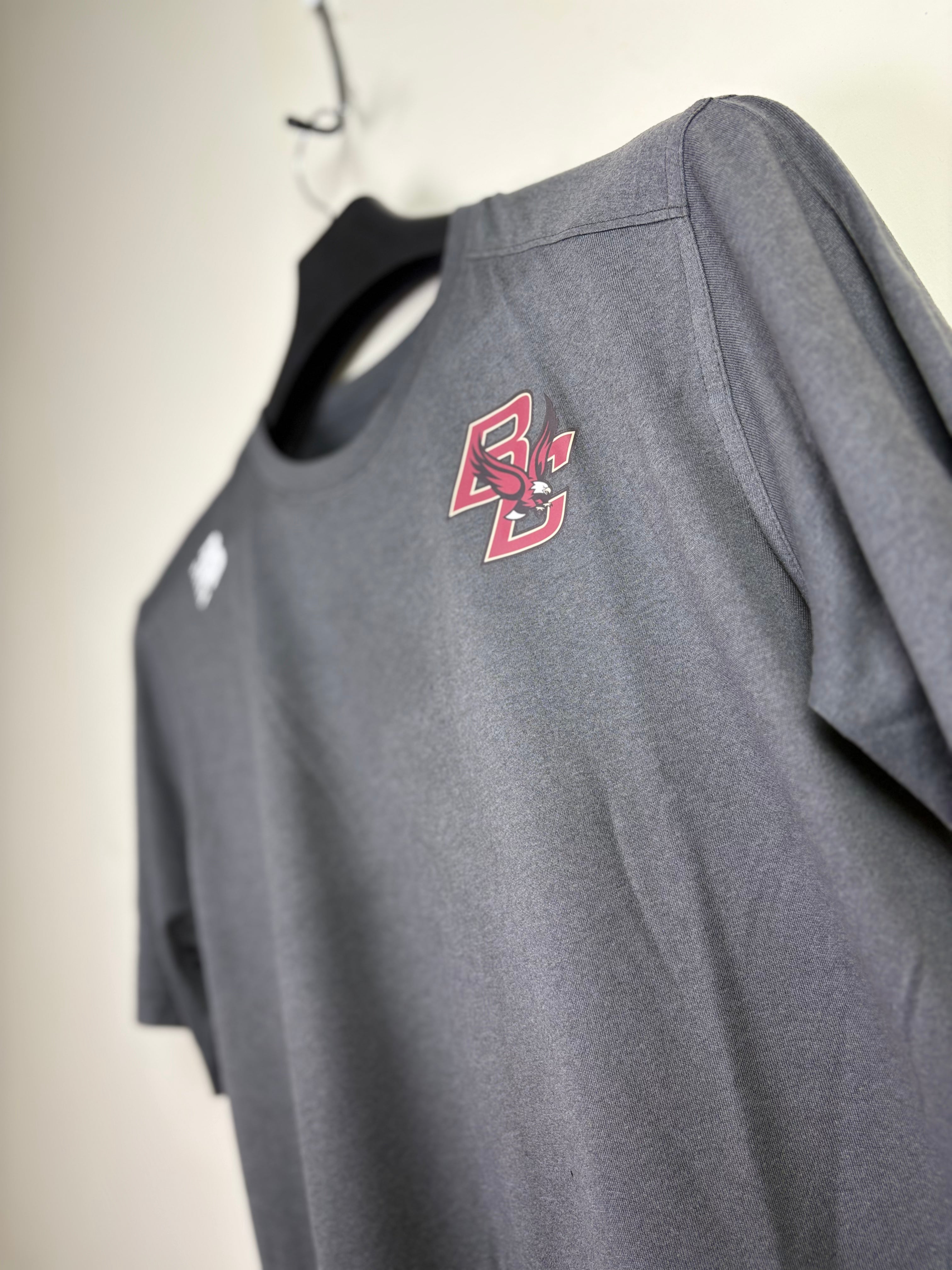 New Balance NB Dry Boston College Eagles Men's Training T-Shirt Size L