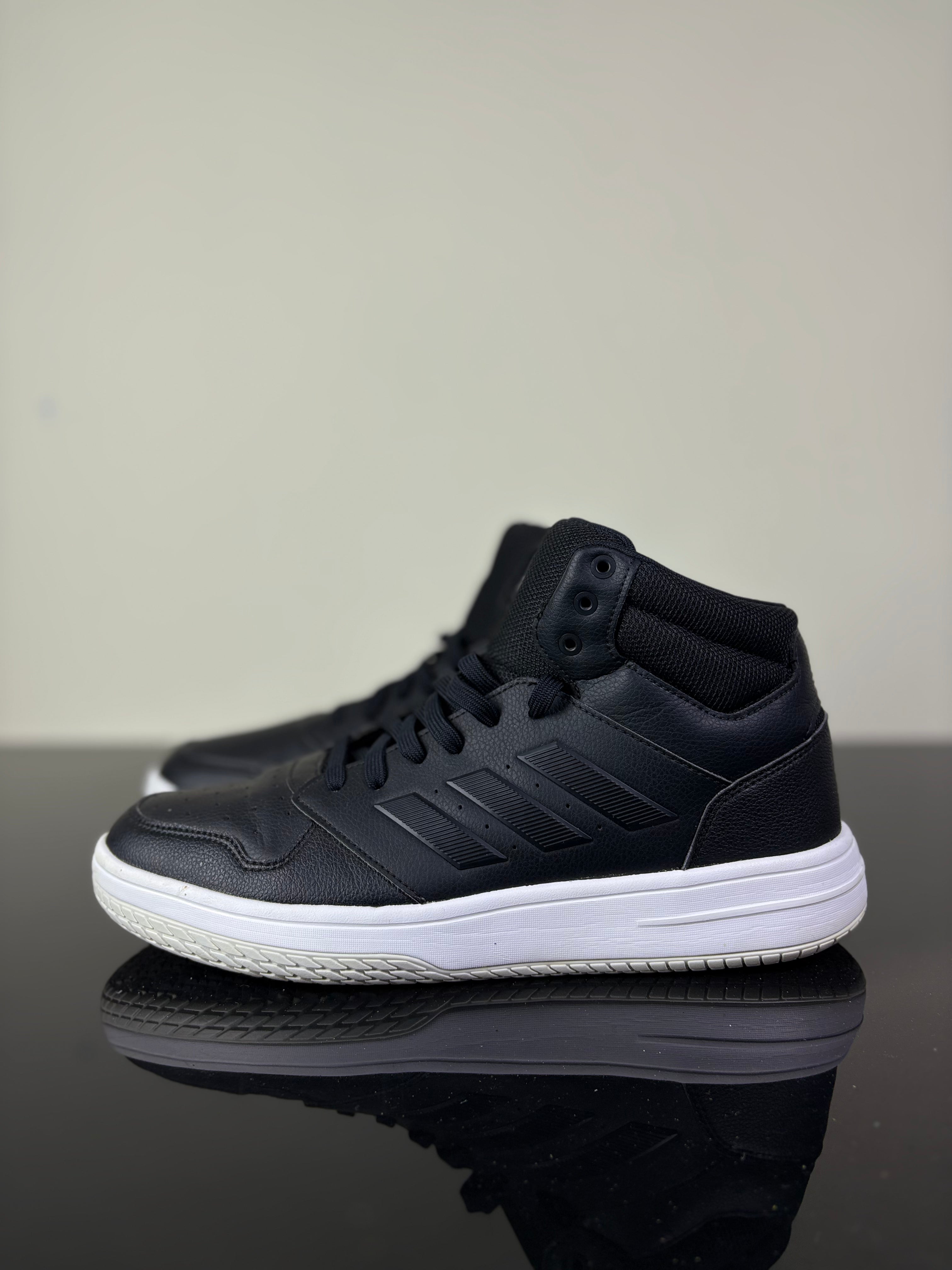 Adidas Hoops 3.0 Mid Basketball Shoes Size US 10.5