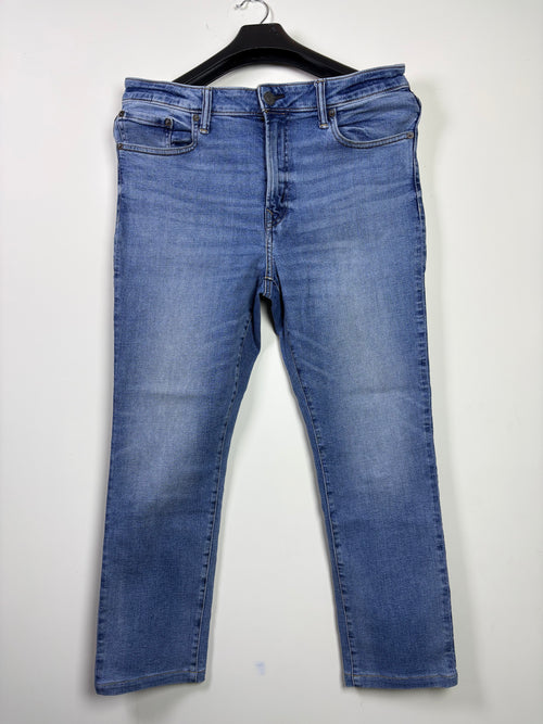American Eagle Airflex+ Slim Jeans Medium Indigo Wash