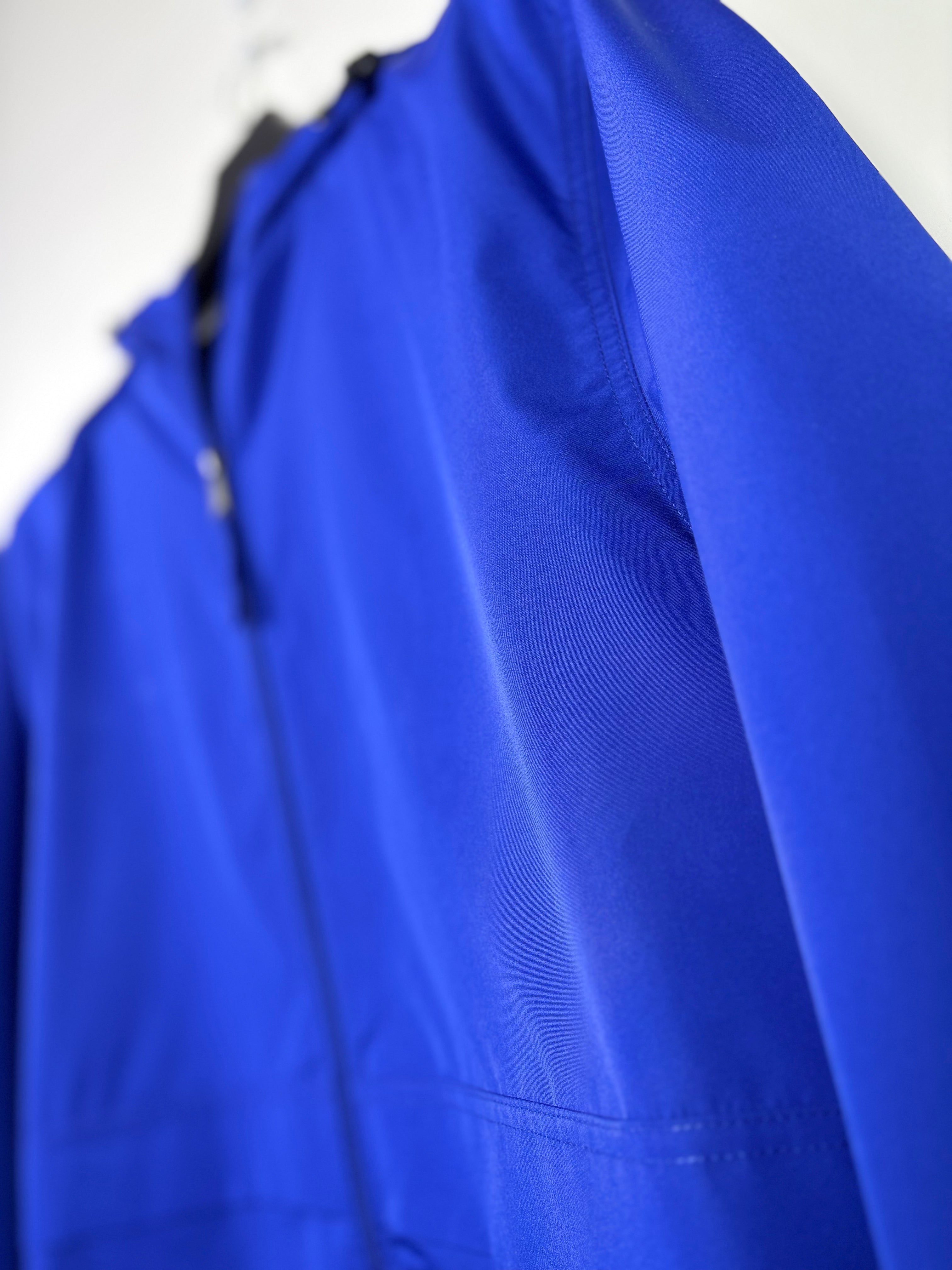 Champion Packable Cobalt Blue Windbreaker Jacket Medium